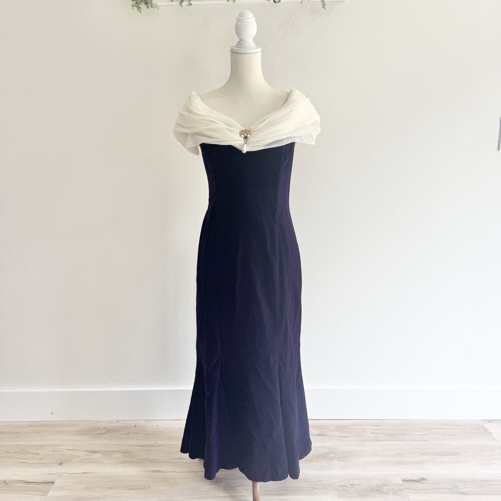 Vintage Scott McClintock Purple Velvet Off The Shoulder Formal Dress With Broch